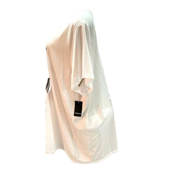 Torrid +5 White Crew Neck Horseshoe Make Your Own Luck Graphic Short Sleeve Tee - Picture 5 of 7